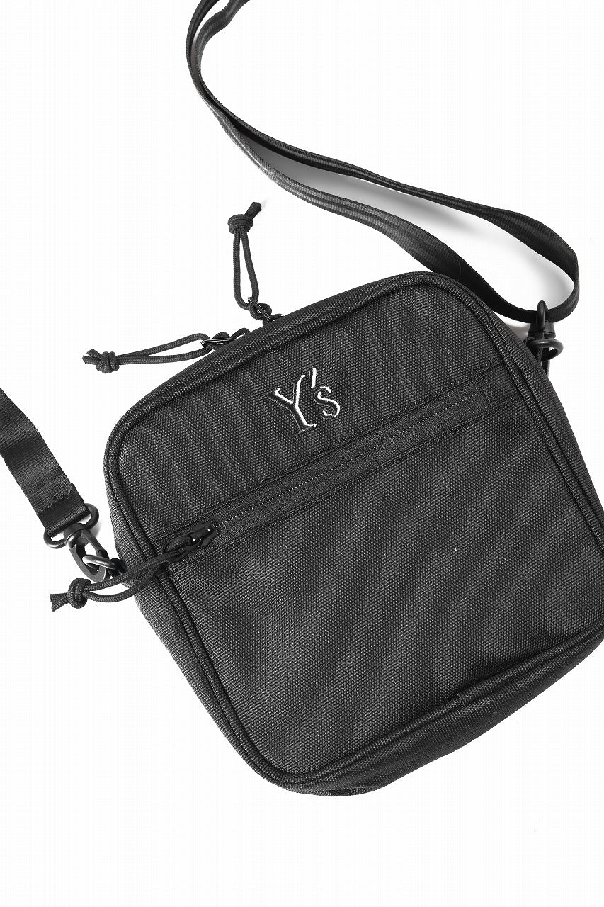 Y's x New Era® SQUARE SHOULDER POUCH (BLACK)