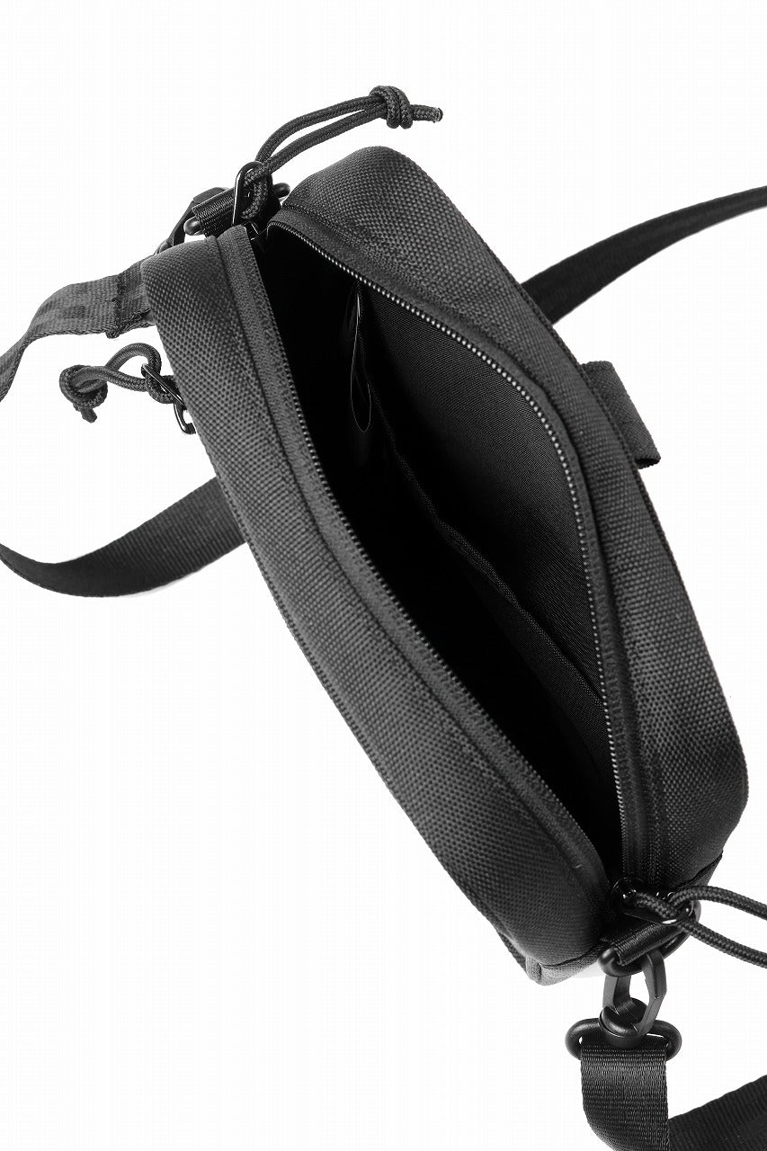 Y's x New Era® SQUARE SHOULDER POUCH (BLACK)