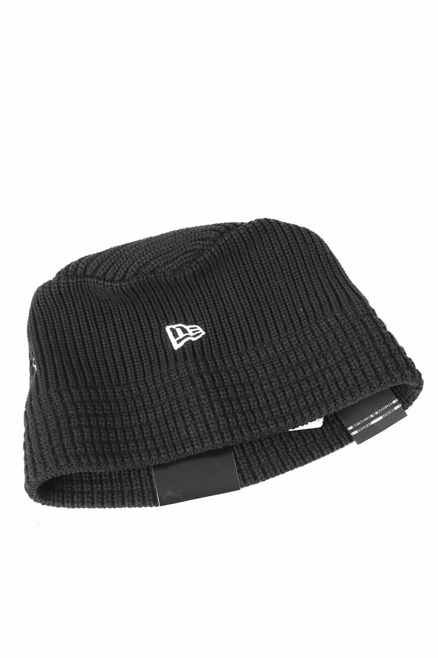 Y's x New Era® KNIT BUCKET OUTLINE HAT (BLACK)