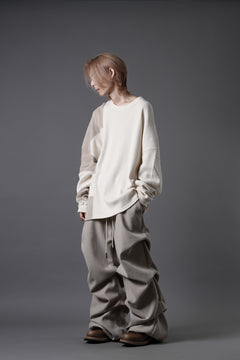 Load image into Gallery viewer, A.F ARTEFACT TUCK VOLUME BAGGY PANTS / PEs KNIT JERSEY (BEIGE)