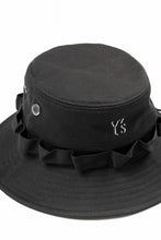 Load image into Gallery viewer, Y&#39;s x New Era® ADVENTURE LOGO HAT (BLACK)