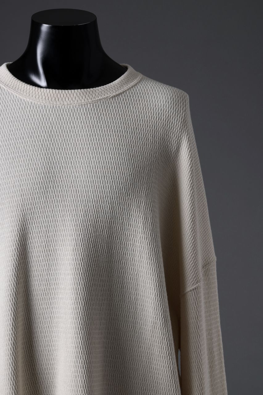 A.F ARTEFACT THERMAL SWITCHING TOP (IVORY x BEIGE)