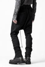 画像をギャラリービューアに読み込む, A.F ARTEFACT BOMBER HEAT SARROUEL SKINNY PANTS (BLACK)