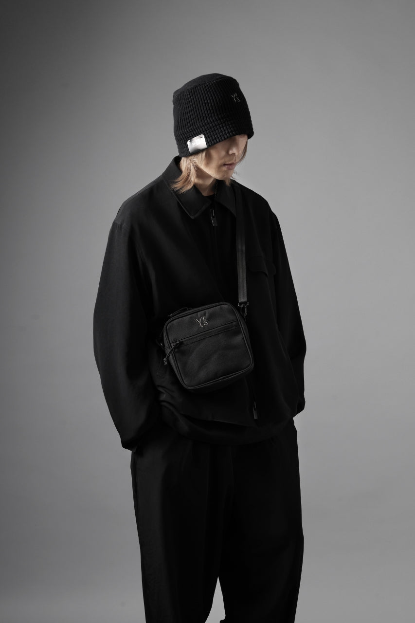 Y's x New Era® SQUARE SHOULDER POUCH (BLACK)