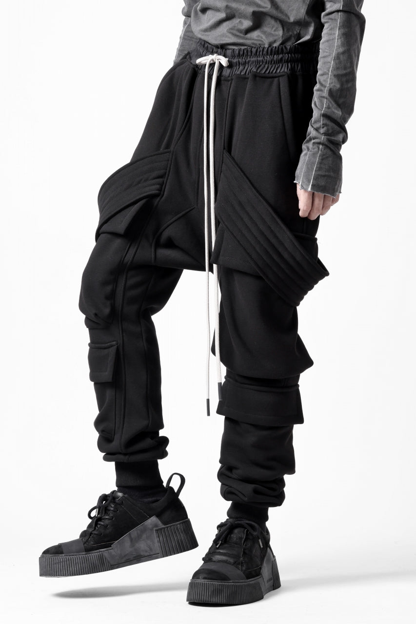 A.F ARTEFACT BOMBER HEAT BELTED SARROUEL CARGO PANTS (BLACK)