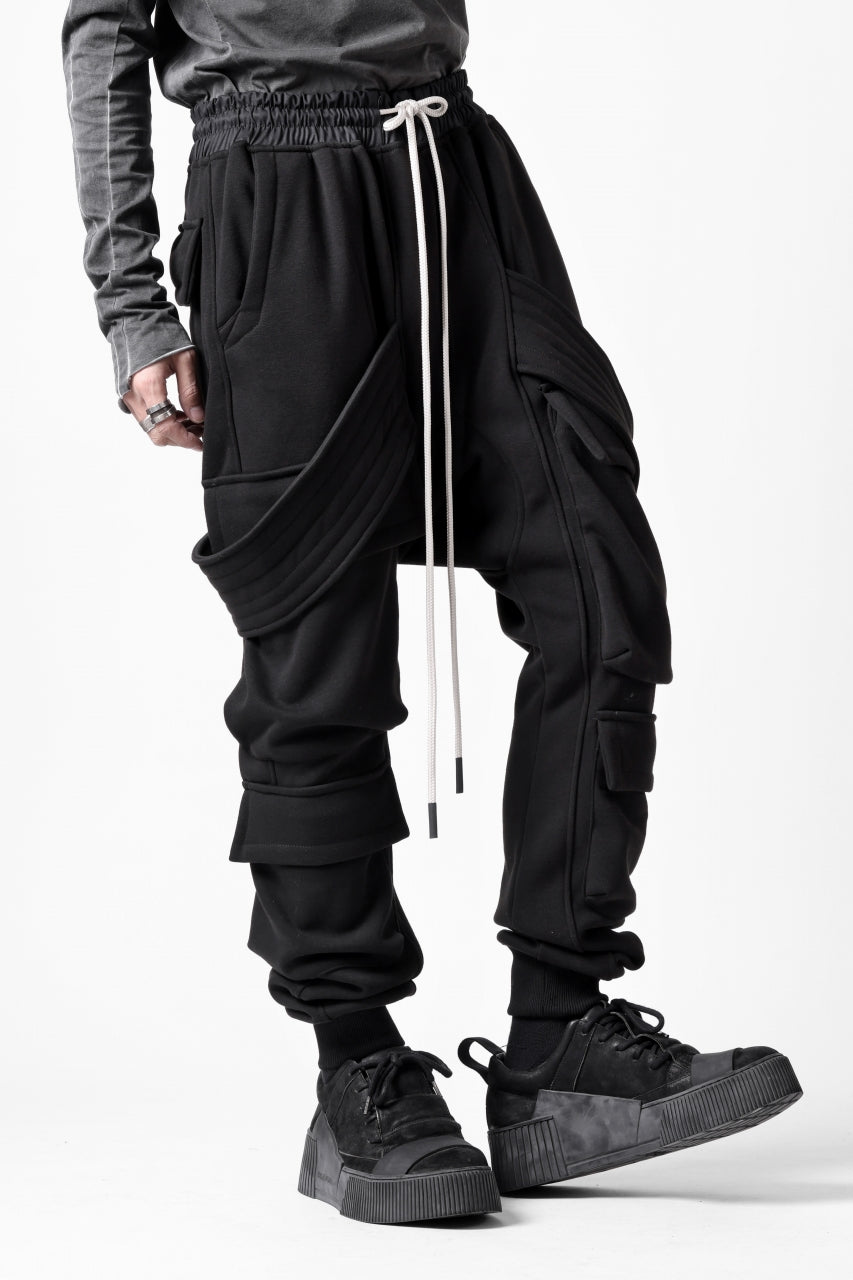 A.F ARTEFACT BOMBER HEAT BELTED SARROUEL CARGO PANTS (BLACK)