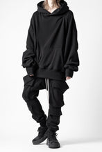 画像をギャラリービューアに読み込む, A.F ARTEFACT BOMBER HEAT BELTED SARROUEL CARGO PANTS (BLACK)