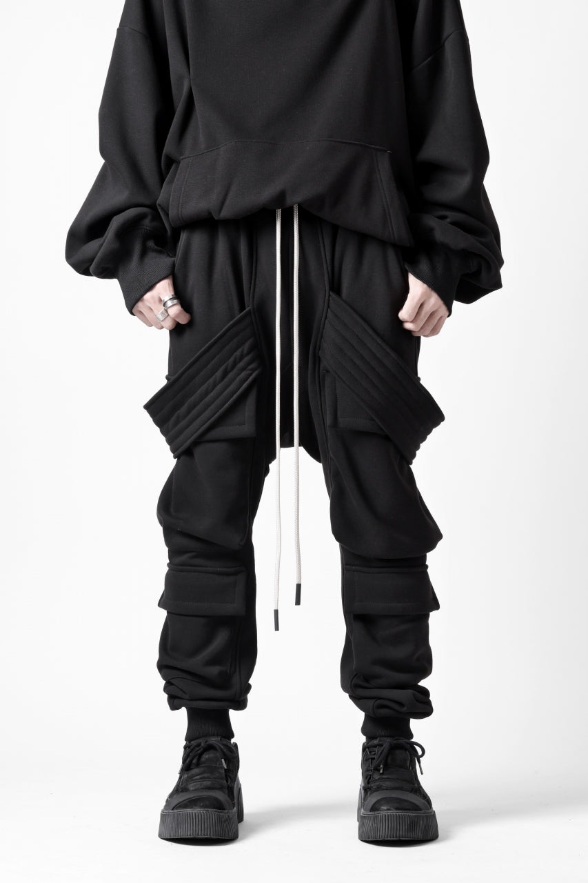 A.F ARTEFACT BOMBER HEAT BELTED SARROUEL CARGO PANTS (BLACK)