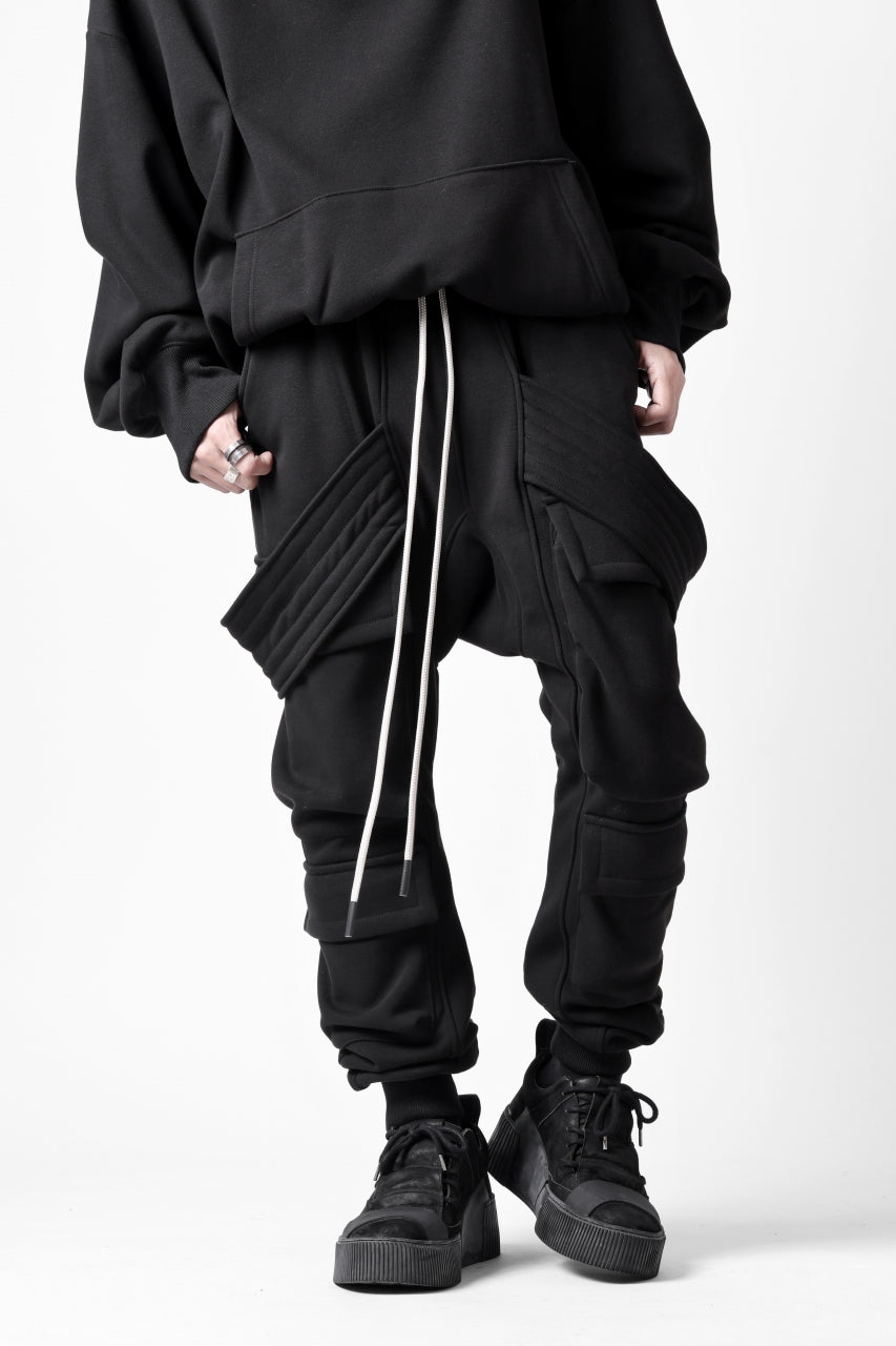 A.F ARTEFACT BOMBER HEAT BELTED SARROUEL CARGO PANTS (BLACK)