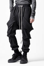 画像をギャラリービューアに読み込む, A.F ARTEFACT BOMBER HEAT BELTED SARROUEL CARGO PANTS (MIX BLACK)