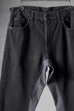 Load image into Gallery viewer, CHANGES x LOOM exclusive REMAKE REGULAR FIT DENIM PANTS / VINTAGE LEVI’S JEANS (BLACK #I)