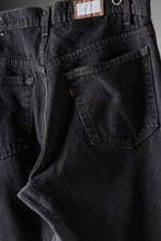 Load image into Gallery viewer, CHANGES x LOOM exclusive REMAKE REGULAR FIT DENIM PANTS / VINTAGE LEVI’S JEANS (BLACK #I)