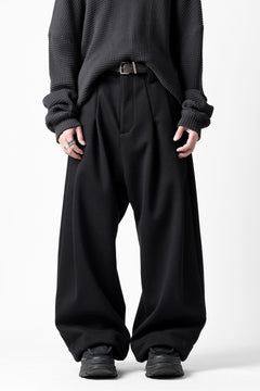 画像をギャラリービューアに読み込む, A.F ARTEFACT TUCK WIDE TROUSERS / KNITTED WOOLY TWILL (BLACK)