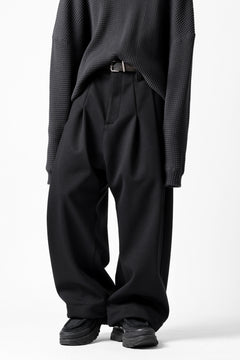 画像をギャラリービューアに読み込む, A.F ARTEFACT TUCK WIDE TROUSERS / KNITTED WOOLY TWILL (BLACK)