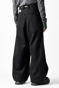 画像をギャラリービューアに読み込む, A.F ARTEFACT TUCK WIDE TROUSERS / KNITTED WOOLY TWILL (BLACK)