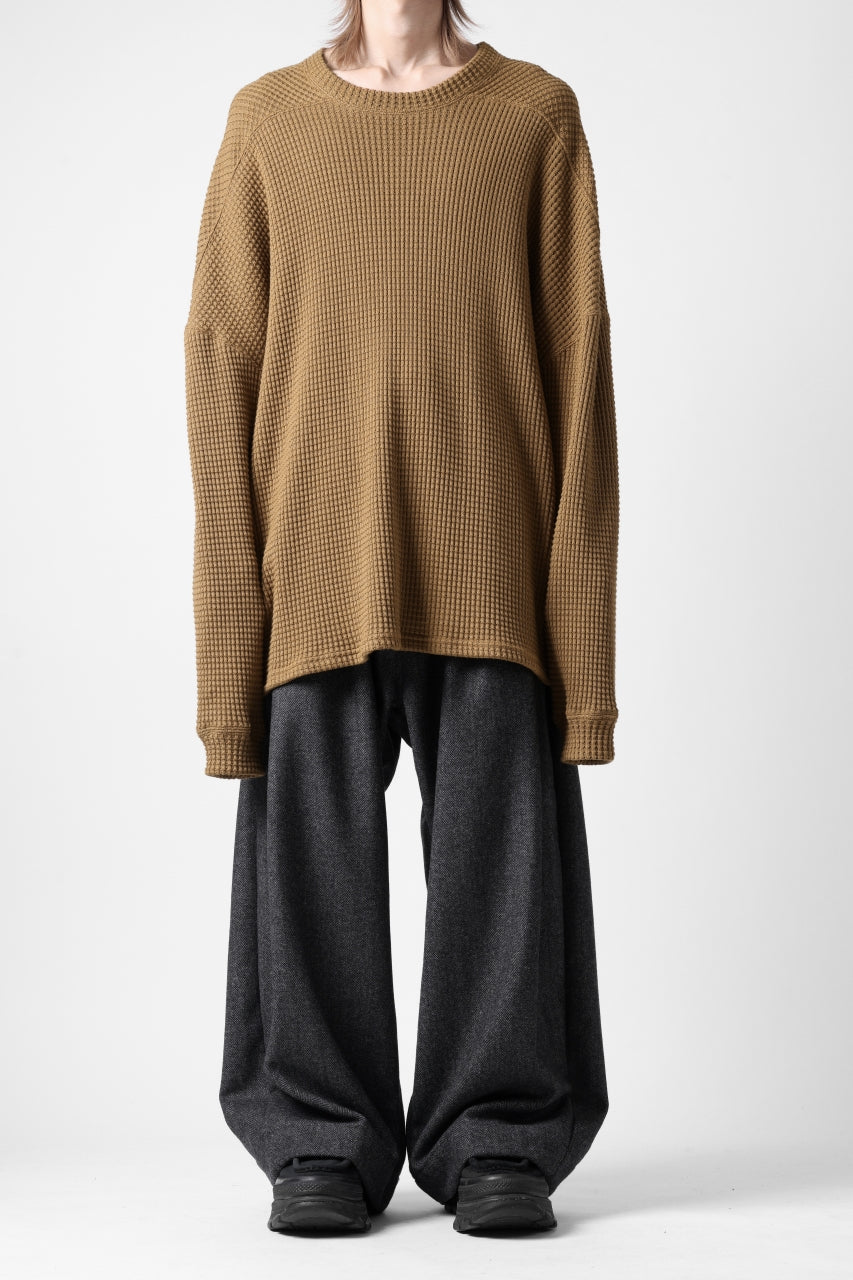 A.F ARTEFACT TUCK WIDE TROUSERS / HERRING BONE WOOL (D.GREY)