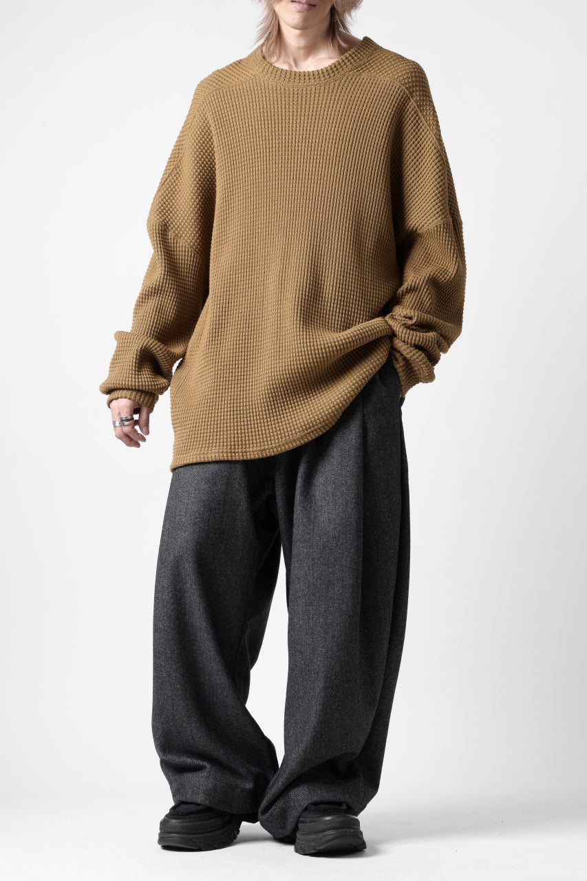 A.F ARTEFACT TUCK WIDE TROUSERS / HERRING BONE WOOL (D.GREY)