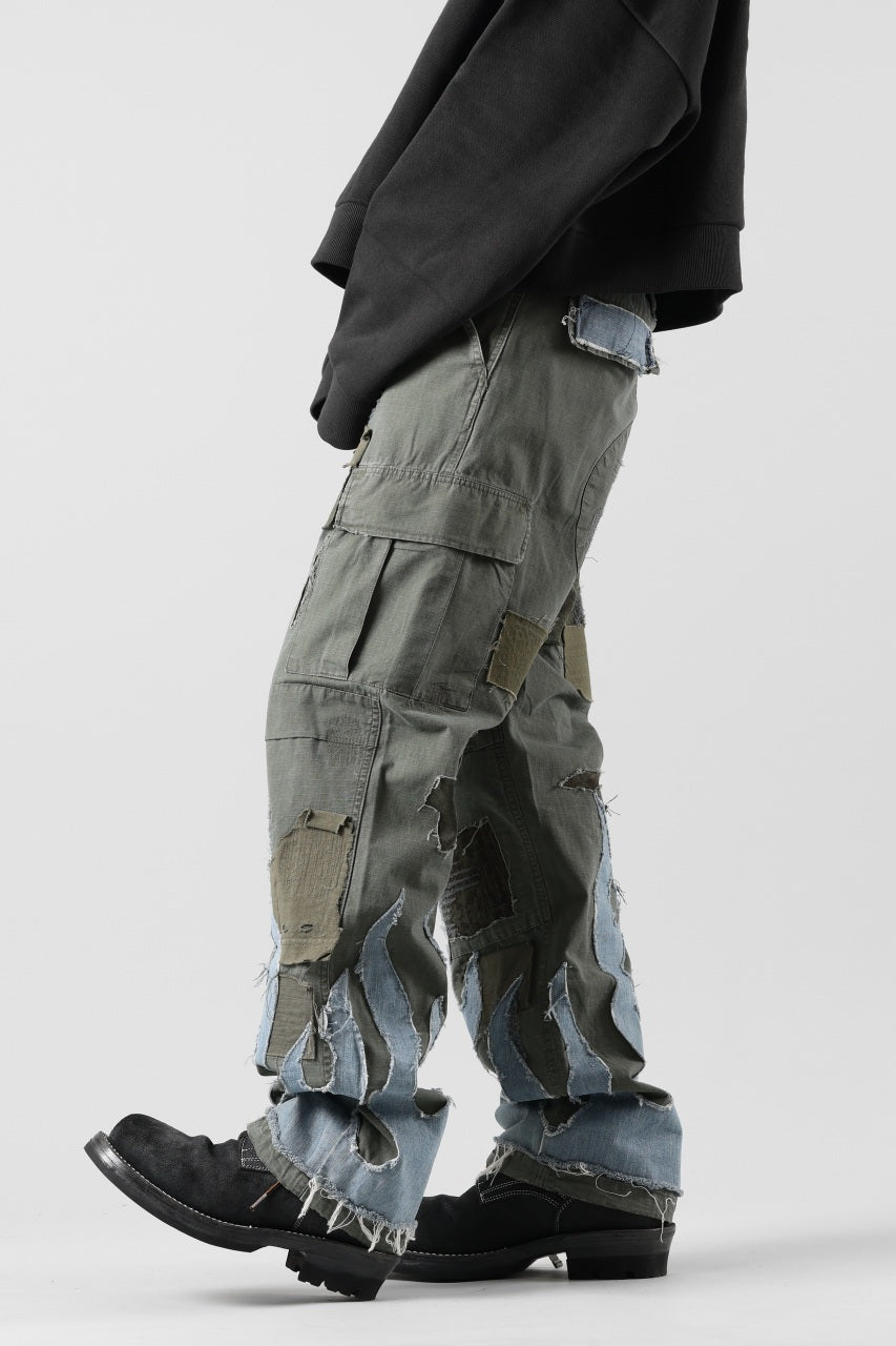 Load image into Gallery viewer, MASSIMO SABBADIN ARMY CARGO PANTS wt. FLAME DETAIL. (ap)