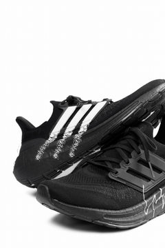 Load image into Gallery viewer, Y-3 Yohji Yamamoto ULTRABOOST LIGHT  (BLACK x WHITE)