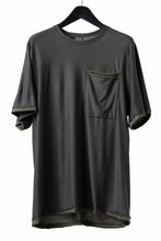 Load image into Gallery viewer, KLASICA BIG T OVER SIZED POCKET TEE / BRETHABLE  WOOL REBIRTH JERSEY (MOSS)