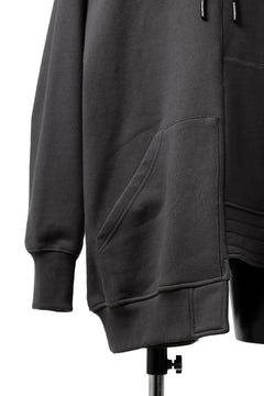 画像をギャラリービューアに読み込む, A.F ARTEFACT ASYMMETRY LOOP HEM SWEAT HOODIE (DARK GREY)