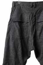 画像をギャラリービューアに読み込む, A.F ARTEFACT ZIP FOLDING TUCK SHORTS / PAISLEY JACQUARD (BLACK)