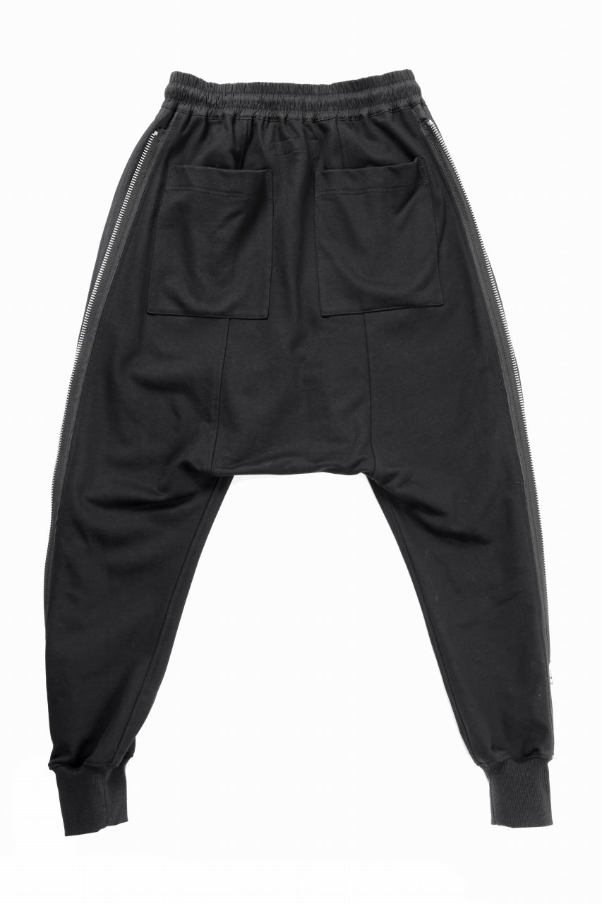 Load image into Gallery viewer, A.F ARTEFACT SIDE ZIP SARROUEL TRACK PANTS (BLACK)