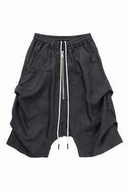 A.F ARTEFACT TUCK SHORTS / HERRINGBONE LINEN (BLACK)