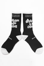 Load image into Gallery viewer, READYMADE &quot;destruction is also creation&quot; SOCKS (BLACK)