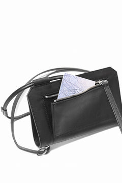 画像をギャラリービューアに読み込む, KLASICA &quot;FLOW&quot; MOBILE POUCH / FVT ITALIAN COW LEATHER (BLACK x SILVER)