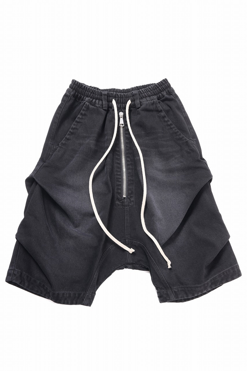 A.F ARTEFACT TUCK SHORTS / FADED DENIM (BLACK)