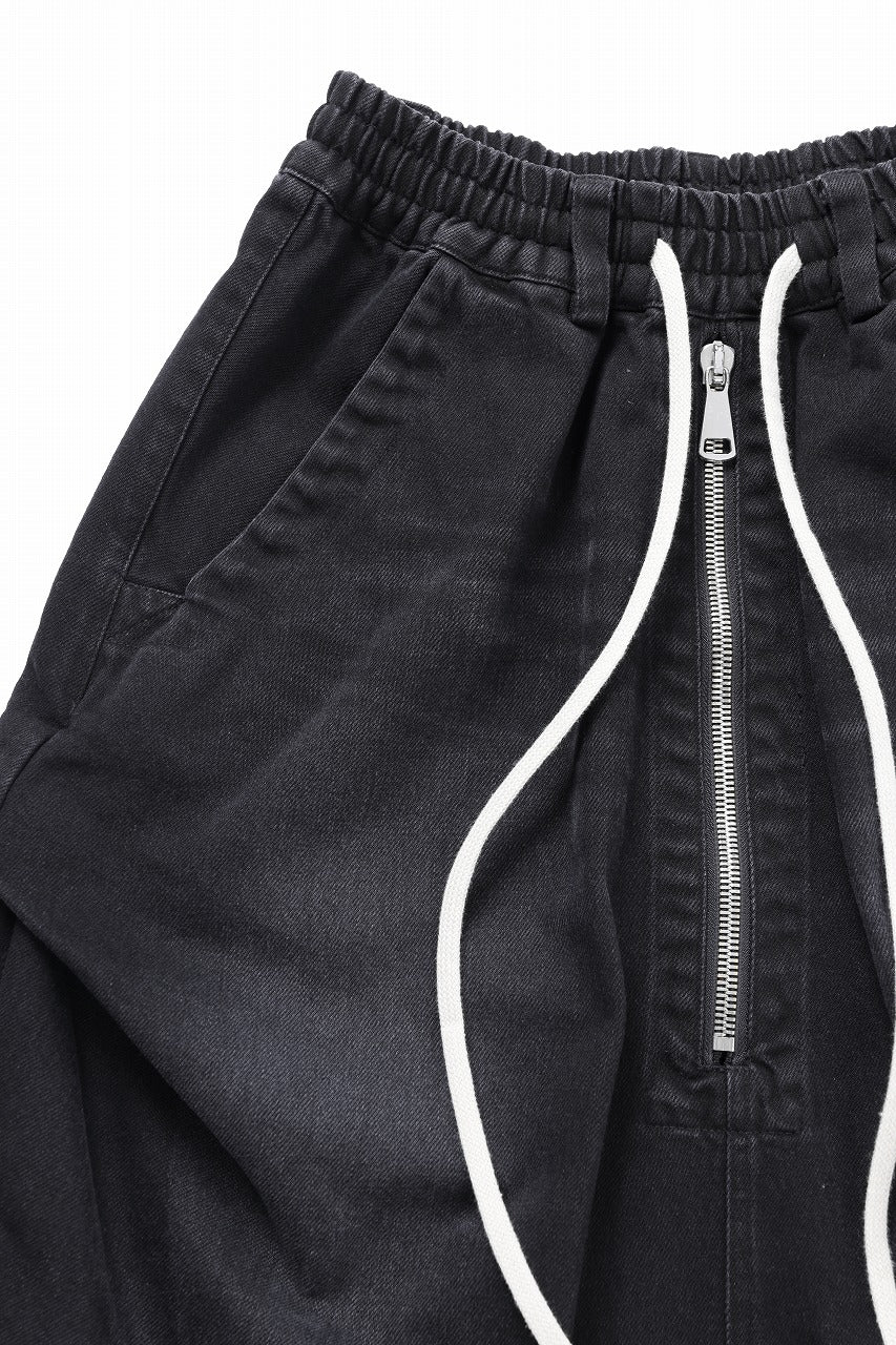 画像をギャラリービューアに読み込む, A.F ARTEFACT TUCK SHORTS / FADED DENIM (BLACK)