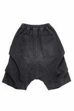 画像をギャラリービューアに読み込む, A.F ARTEFACT TUCK SHORTS / FADED DENIM (BLACK)
