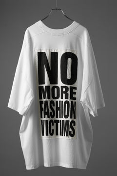 Load image into Gallery viewer, KATHARINE HAMNETT INSIDE OUT SLOGAN TEE / N,M,F,V (WHITE)
