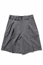 画像をギャラリービューアに読み込む, th products Wide Cargo Shorts / 2 way stretch w/p tropical (check)