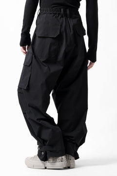 画像をギャラリービューアに読み込む, ISAMU KATAYAMA BACKLASH WIDE CARGO PANTS / STRETCH TYPEWRITER CLOTH (BLACK)