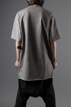 Load image into Gallery viewer, m.a+ one piece short sleeve t-shirt / T211C/MJP1 (LIGHT CARBON)
