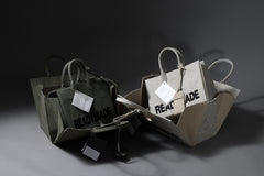 Load image into Gallery viewer, READYMADE SHOPPING BAG 30 LOGO (KHAKI)