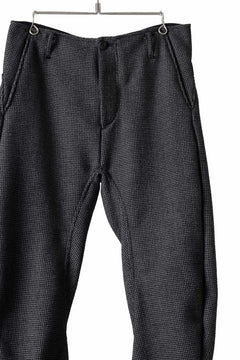 Load image into Gallery viewer, incarnation CARVED LEG SAROUEL TROUSERS JBP-2 / MICROSCOPIC CHECK WOOL (BLACK)