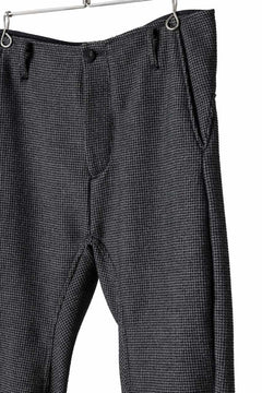 Load image into Gallery viewer, incarnation CARVED LEG SAROUEL TROUSERS JBP-2 / MICROSCOPIC CHECK WOOL (BLACK)