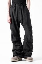 Load image into Gallery viewer, A.F ARTEFACT TUCK VOLUME BAGGY PANTS / ORGANIC LINEN (BLACK)