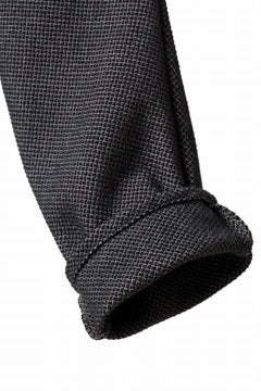 Load image into Gallery viewer, incarnation CARVED LEG SAROUEL TROUSERS JBP-2 / MICROSCOPIC CHECK WOOL (BLACK)