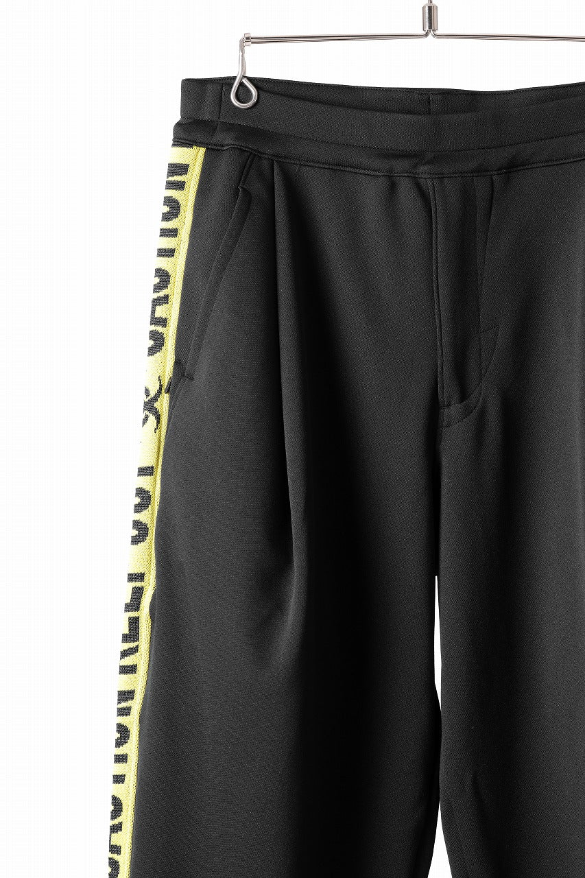 beauty : beast ”KEEP OUT” BOMTEMPS TRACK PANTS (BLACK x YELLOW)