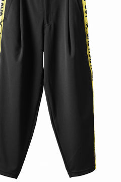 画像をギャラリービューアに読み込む, beauty : beast ”KEEP OUT” BOMTEMPS TRACK PANTS (BLACK x YELLOW)