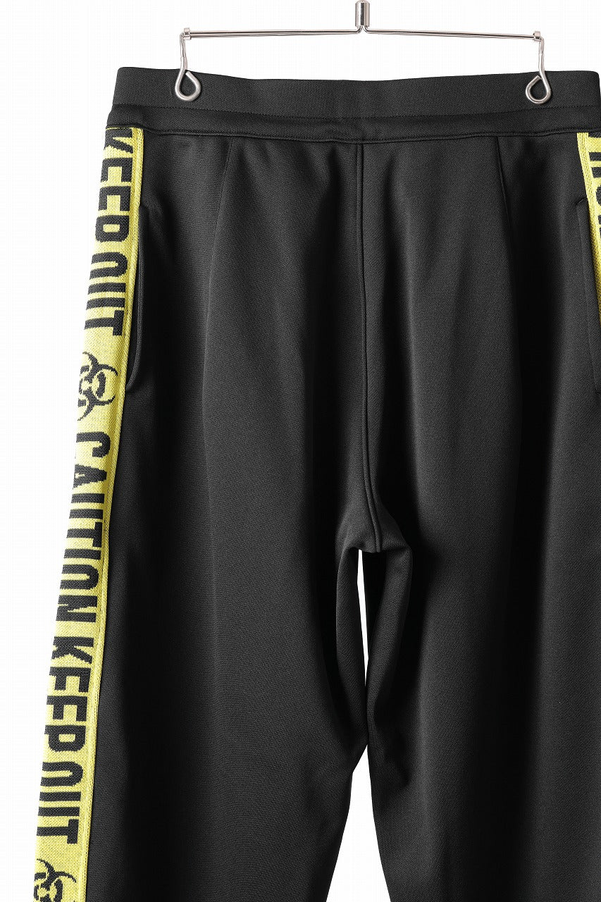 beauty : beast ”KEEP OUT” BOMTEMPS TRACK PANTS (BLACK x YELLOW)