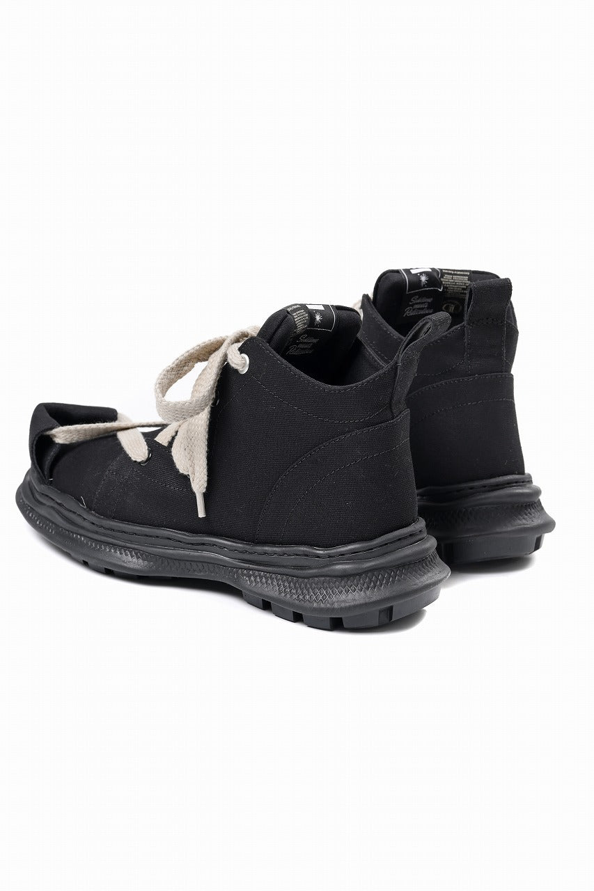 Load image into Gallery viewer, beauty : beast ROLL-TONGUE STAINNING SHOES feat. Maison MIHARA YASUHIRO (BLACK x BEIGE)
