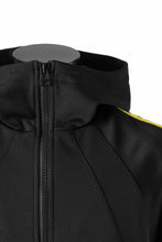 画像をギャラリービューアに読み込む, beauty : beast ”KEEP OUT” DOLMAN / HOODED TRACK JACKET (BLACK x YELLOW)