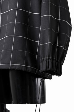 画像をギャラリービューアに読み込む, N/07 exclusive MOCK NECK PULLOVER / WINDOWPANE CHECK TR TWILL (BLACK)