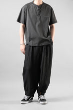 画像をギャラリービューアに読み込む, Professor.E HENLEY S/S TEE (COLD DYED GREY)