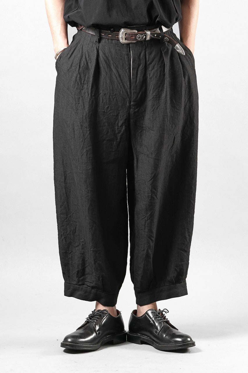 Load image into Gallery viewer, KLASICA "GOSSE" BALLOON TUCKED TROUSERS / OBSCURE STRIPED 3/3 MINI HBT (MID NIGHT)